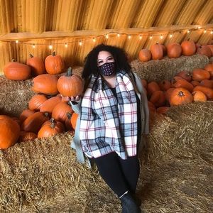 Meet your Posher, Faune